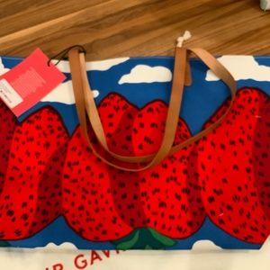 NWT Marimekko Mansur Gabriel Strawberry Tote Bag